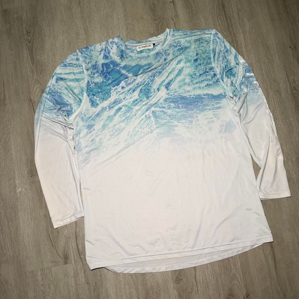 Magellan Outdoors blue and white abstract wave pattern long sleeve shirt